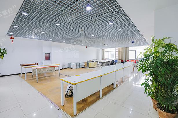 总部基地 2050m²房型