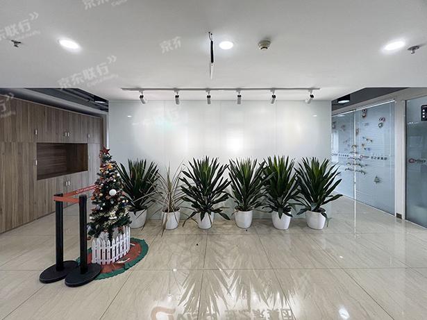 平安发展大厦 300m²房型