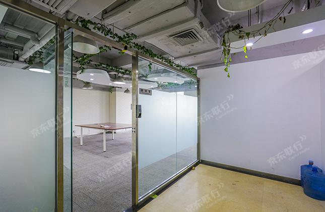 朝阳区-酒仙桥-星城国际-写字楼出租-豪装-120㎡