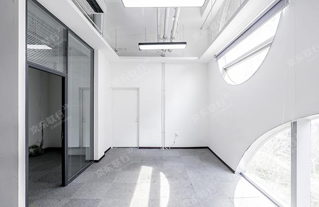 朝阳区-国贸-光华路SOHO一期-写字楼出租-豪装-200㎡