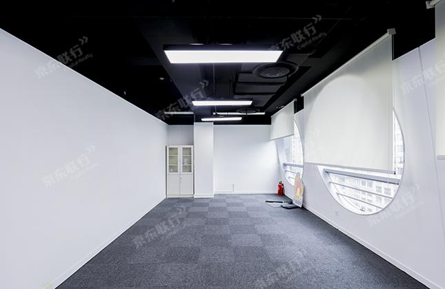 朝阳区-国贸-光华路SOHO一期-写字楼出租-豪装-200㎡