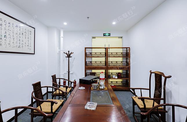 大兴区-北京经济技术开发区-荣华国际大厦-写字楼出租-豪装-300㎡