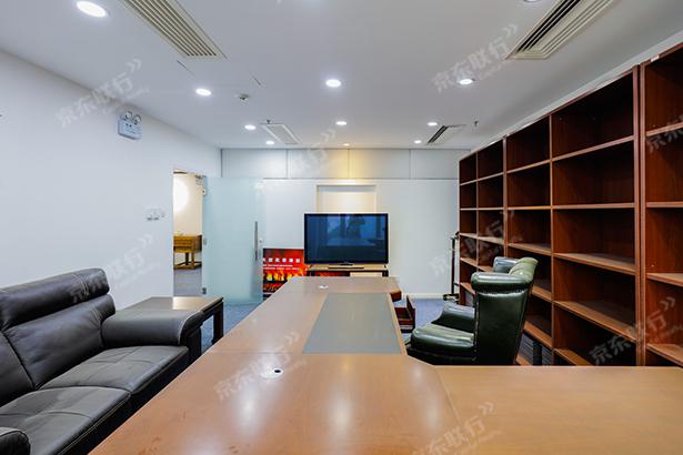 东城区-东二环-东方广场-写字楼出租-豪装-450㎡
