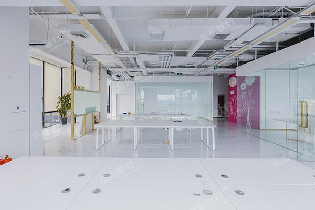 大兴区-亦庄-国锐广场-写字楼出租-豪装-245㎡