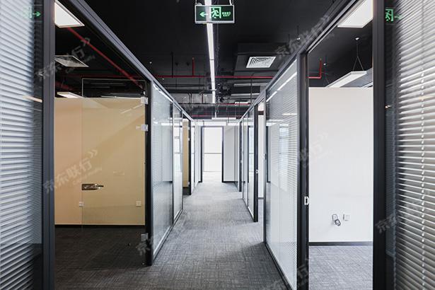丰台区-丰台科技园-汉威国际广场-写字楼出租-精装-2729㎡