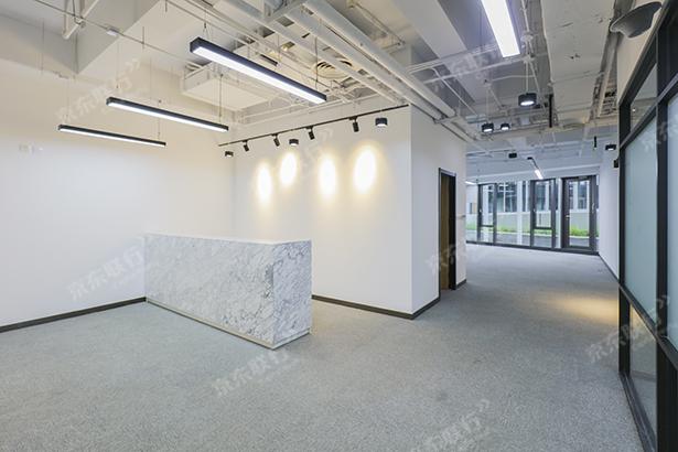 朝阳区-国贸-光华路SOHO二期-写字楼出租-豪装-300㎡