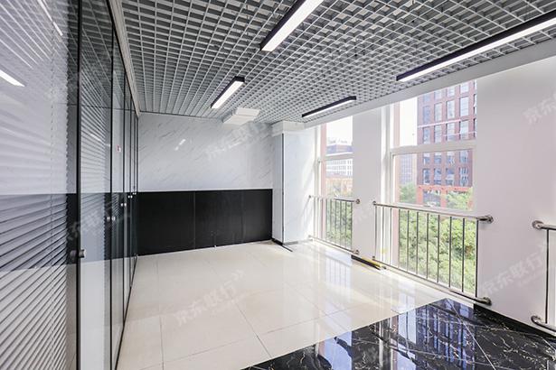 丰台区-丰台科技园-总部广场-写字楼出租-精装-400㎡