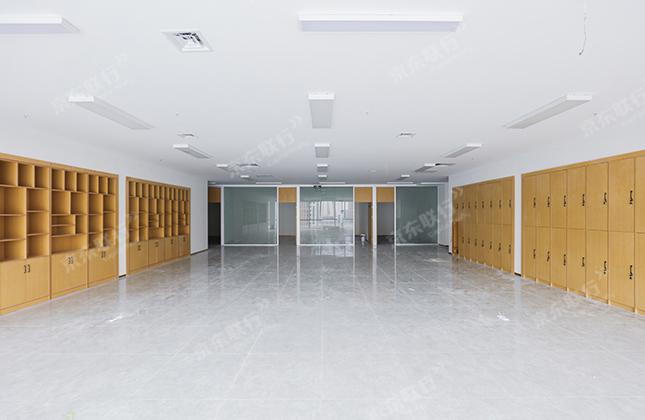 丰台区-丰台科技园-新华国际中心-写字楼出租-精装-926㎡