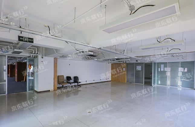 朝阳区-酒仙桥-新华科技大厦 -写字楼出租-简装-668㎡