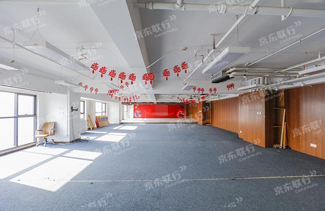 朝阳区-酒仙桥-新华科技大厦 -写字楼出租-简装-668㎡