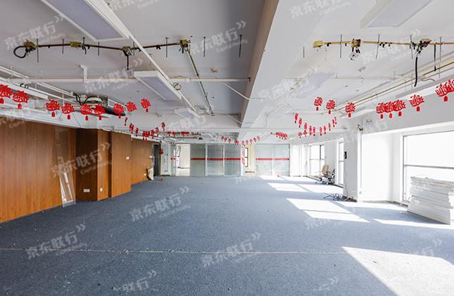 朝阳区-酒仙桥-新华科技大厦 -写字楼出租-简装-668㎡
