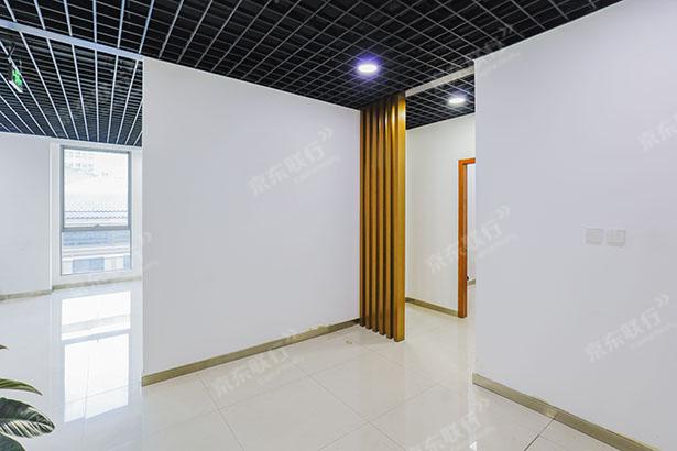 丰台区-丰台科技园-盈坤世纪-写字楼出租-精装-175㎡