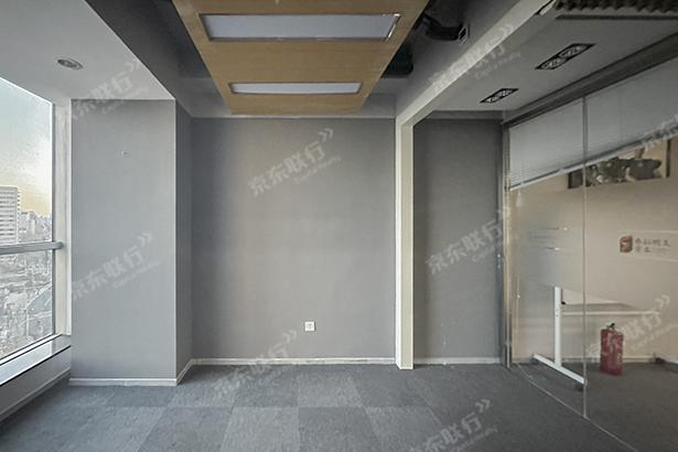 朝阳区-亮马桥-琨莎中心-写字楼出租-豪装-114㎡