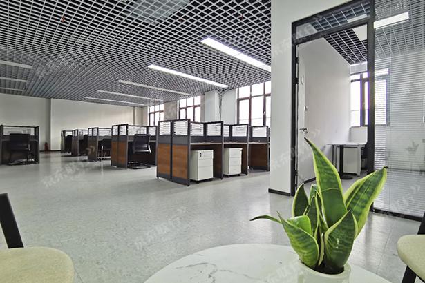 朝阳区-四惠-华文国际传媒大厦-写字楼出租-豪装-395㎡