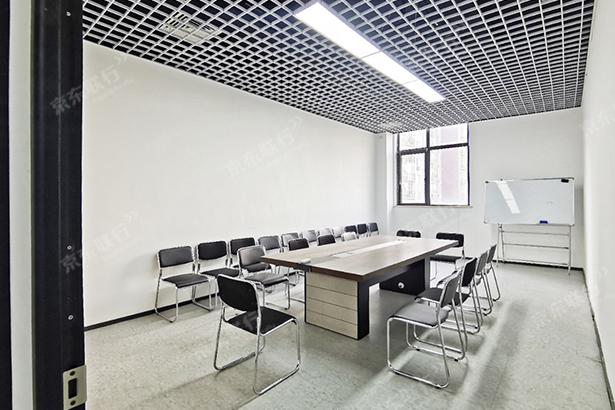 朝阳区-四惠-华文国际传媒大厦-写字楼出租-豪装-395㎡