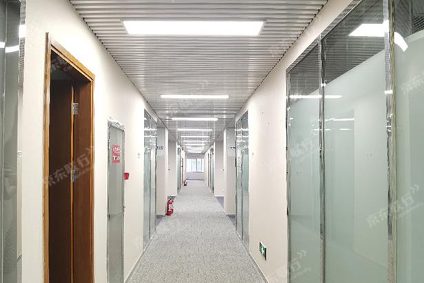 东城区-建国门内-中粮大厦-写字楼出租-豪装-1171㎡