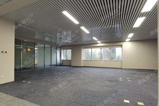 东城区-建国门内-中粮大厦-写字楼出租-豪装-1171㎡