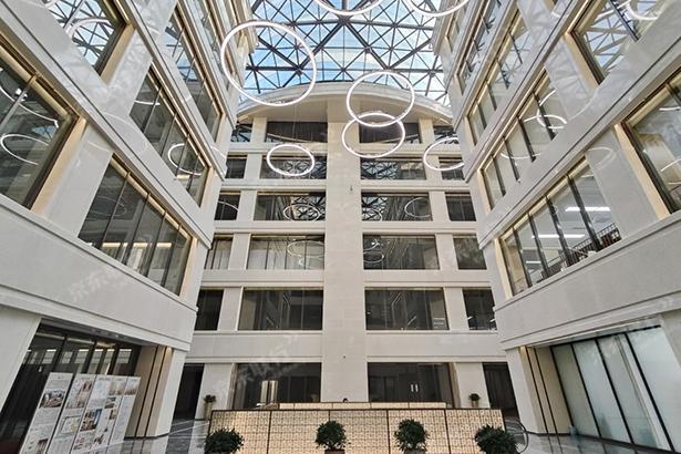 西城区-金融街-庄胜广场-写字楼出租-豪装-13647㎡