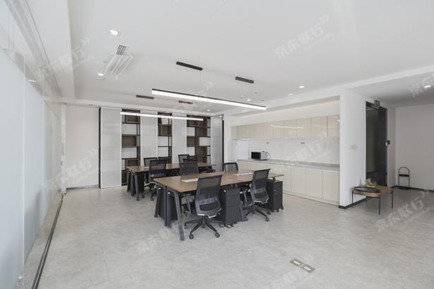 朝阳区-国贸-世纪财富中心-写字楼出租-豪装-270㎡