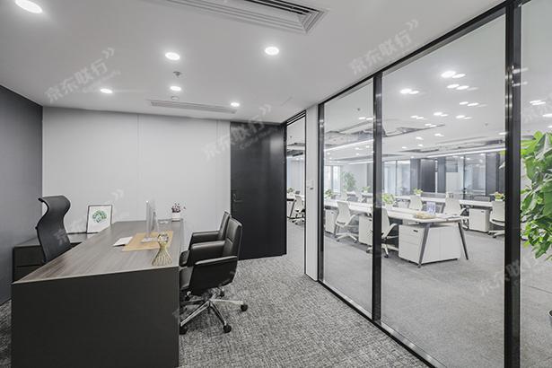 东城区-东二环-东方广场-写字楼出租-豪装-428㎡