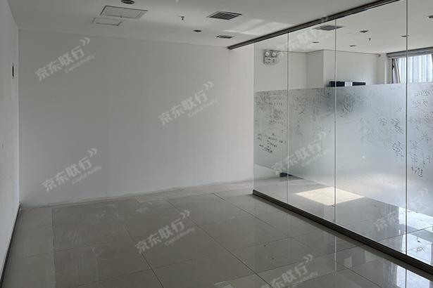 朝阳区-四惠-中水电国际大厦-写字楼出租-豪装-68㎡