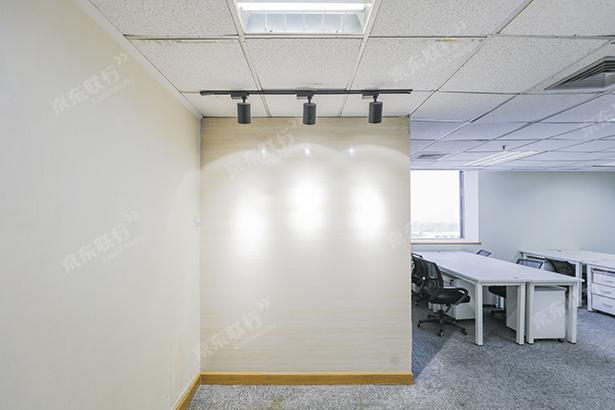 朝阳区-建国门外-赛特大厦-写字楼出租-豪装-83㎡