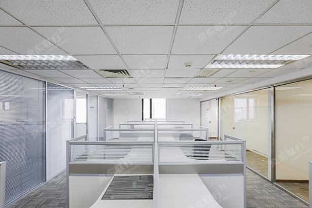 朝阳区-建国门外-赛特大厦-写字楼出租-简装-630㎡