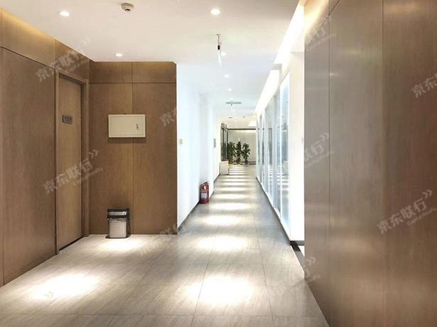 东城区-东四十条-新保利大厦-写字楼出租-豪装-597㎡