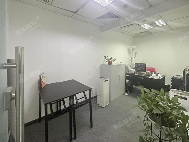 朝阳区-劲松-恒润商务楼-写字楼出租-精装-138㎡
