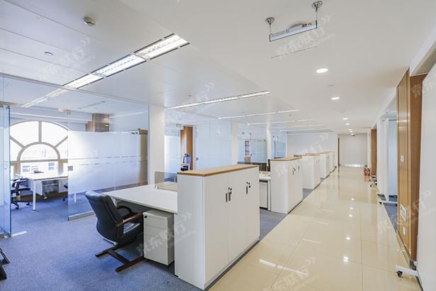 东城区-东单-新闻大厦-写字楼出租-豪装-2545㎡