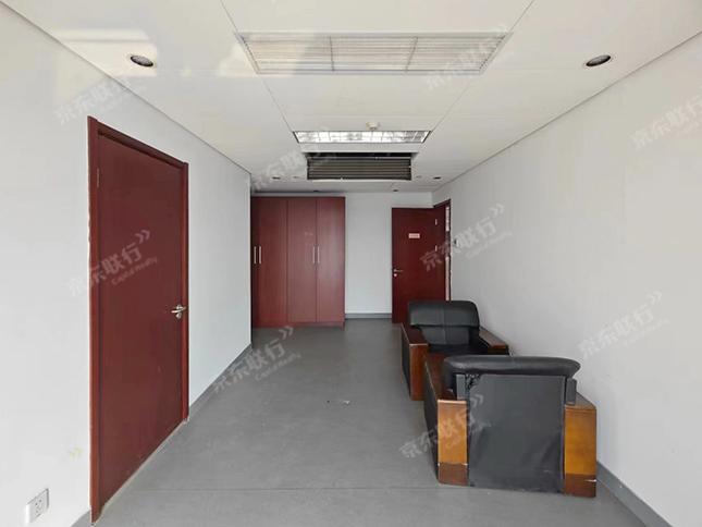 大兴区-亦庄-富兴国际中心-写字楼出租-豪装-699㎡